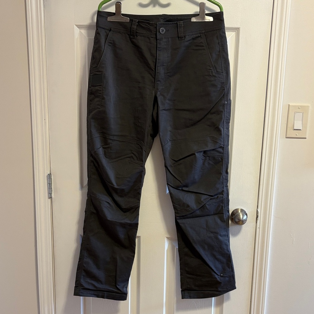 Men's Dark Grey Casual Pants